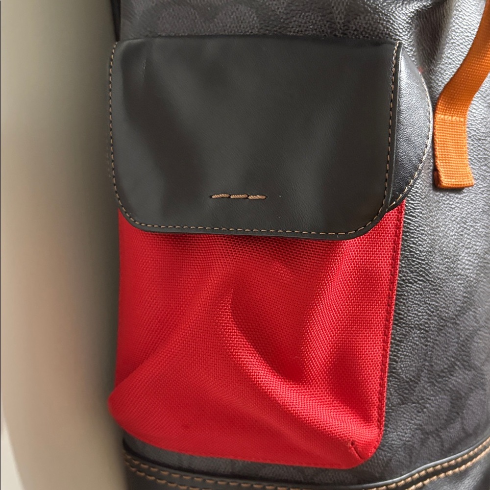 Coach Rivington Backpack In Signature Canvas With Coach Patch - Picture 2 of 16